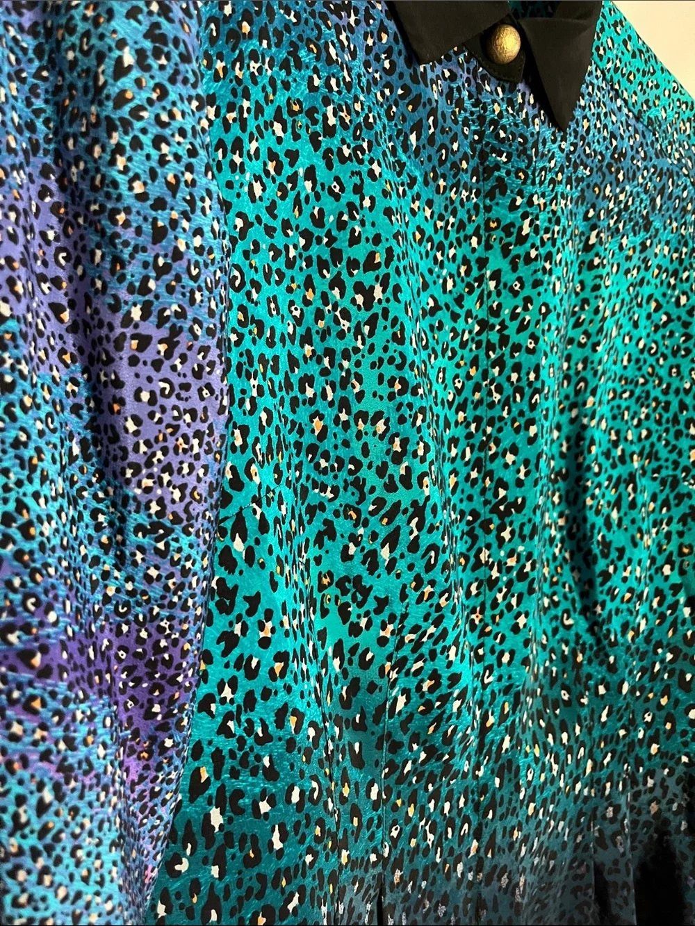 Nanette Lepore Leopard Print ButtonUp Blouse - Picture 9 of 9